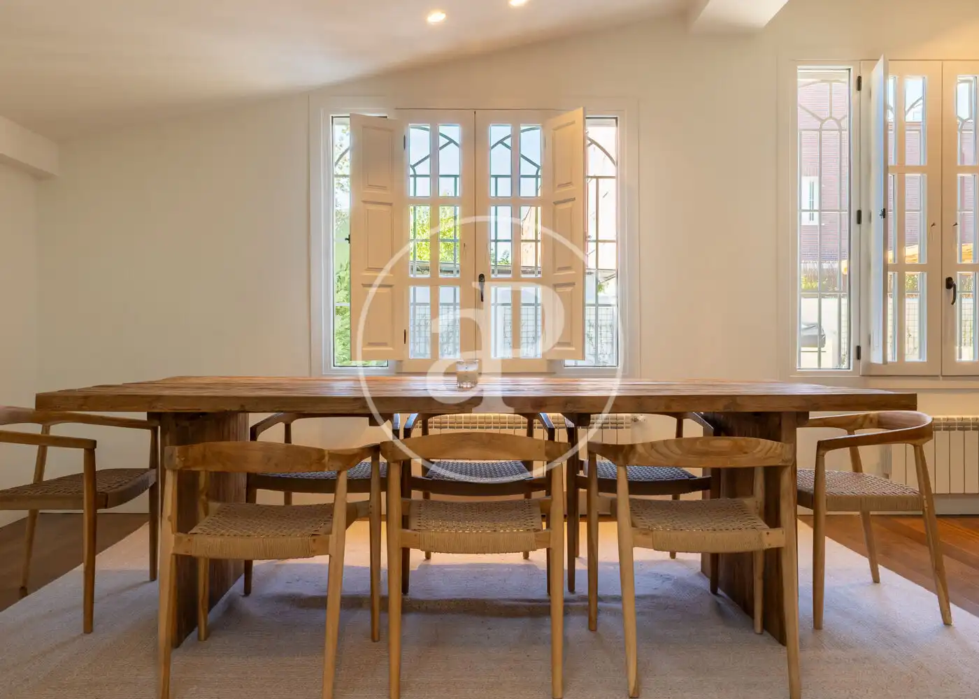 Comedor de Casa o chalet de alquiler en Madrid con Aire acondicionado, Calefacción y Jardín privado