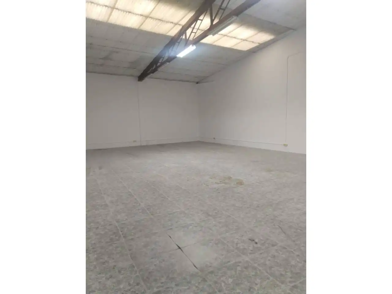 Gewerbefläche zur Miete in Calle San Pedro Cardeña, imagen 16