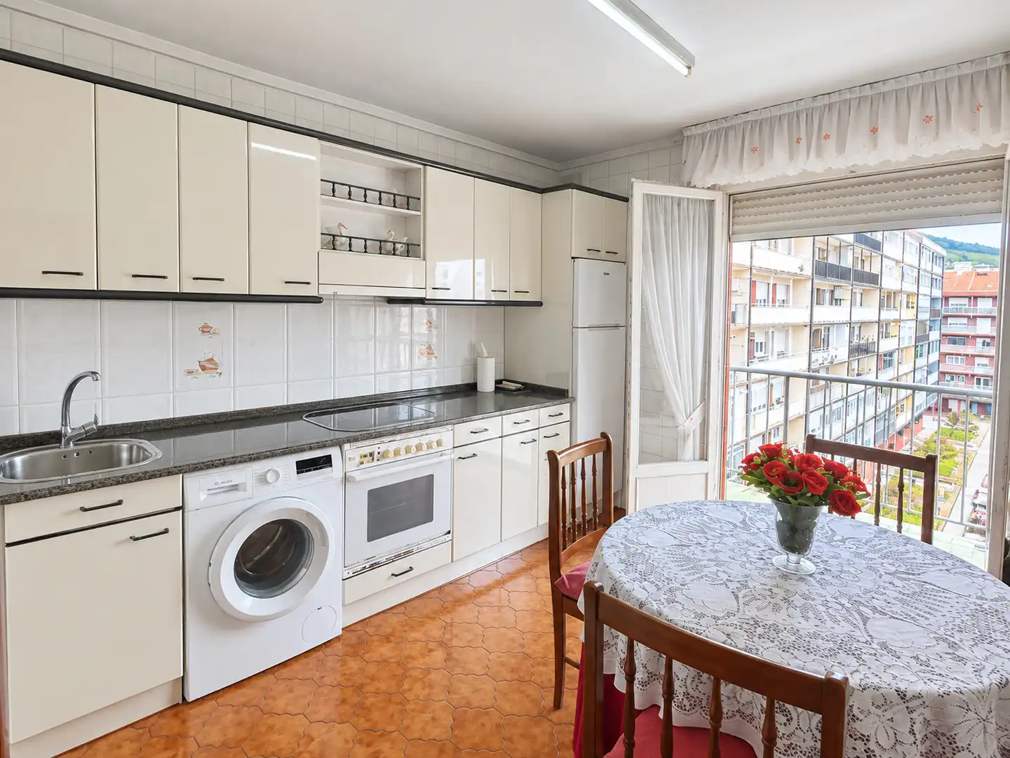 Appartamento con terrazza in vendita a Beraun - Pontika, imagen 2