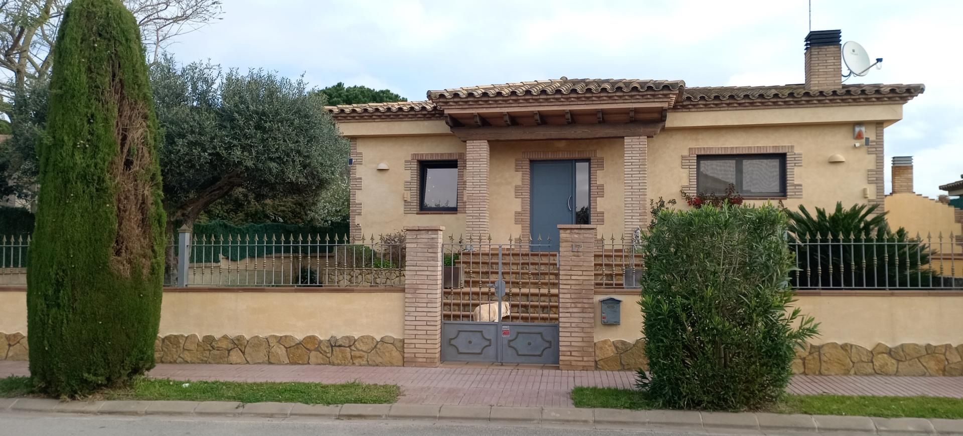 Casa o xalet en venda a Torroella de Fluvià
