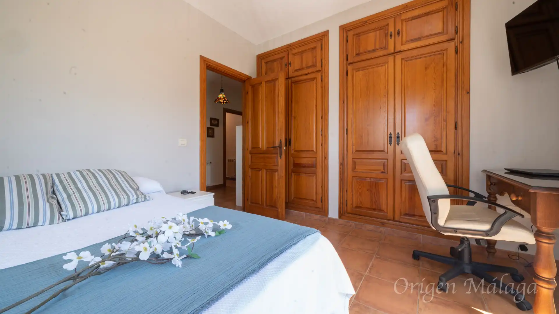 Habitación de Casa adosada en venta en Vélez-Málaga con Calefacción, Jardín privado y Terraza