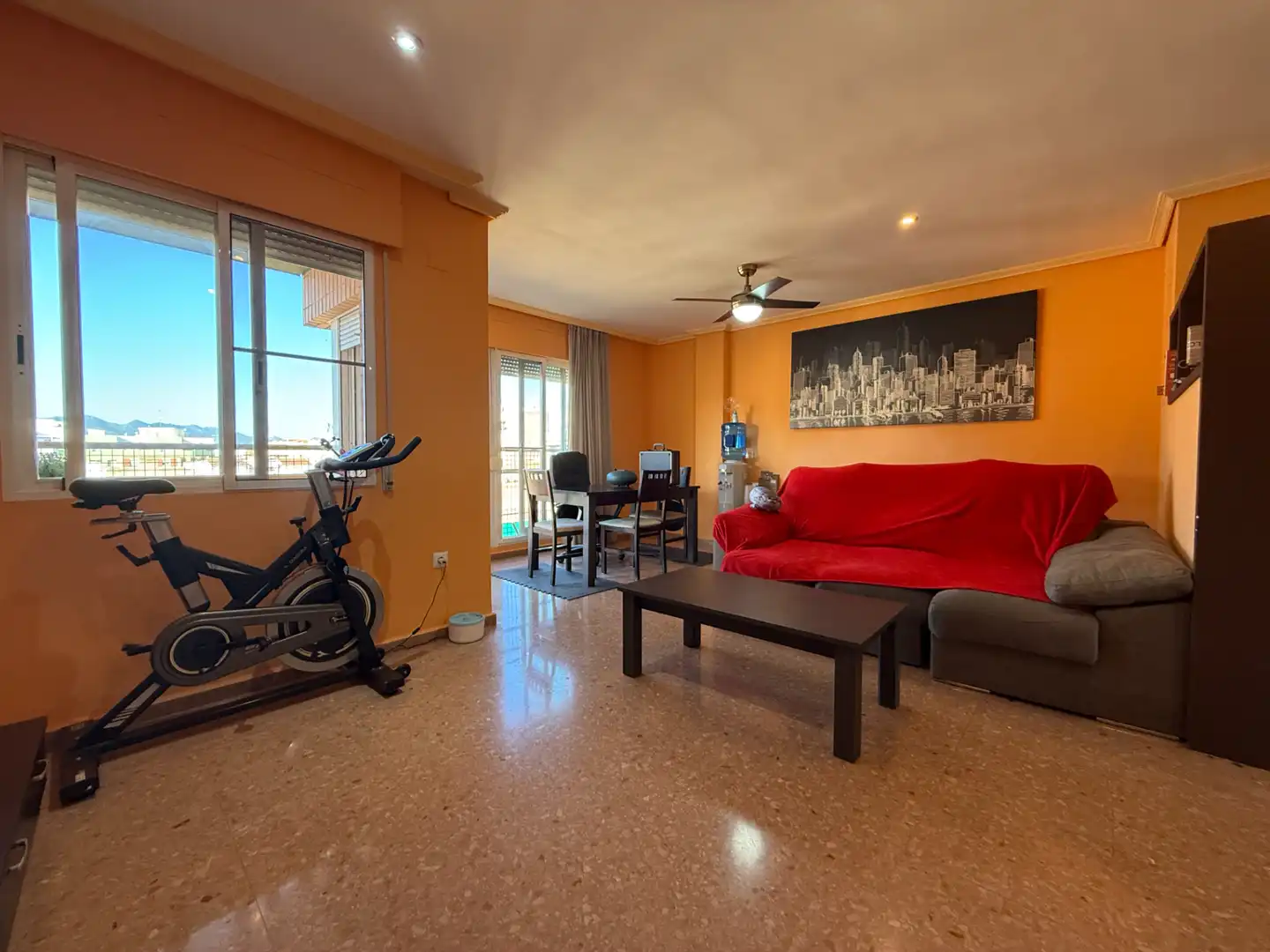 Sala de estar de Ático en venta en Castellón de la Plana / Castelló de la Plana con Aire acondicionado, Trastero y Balcón