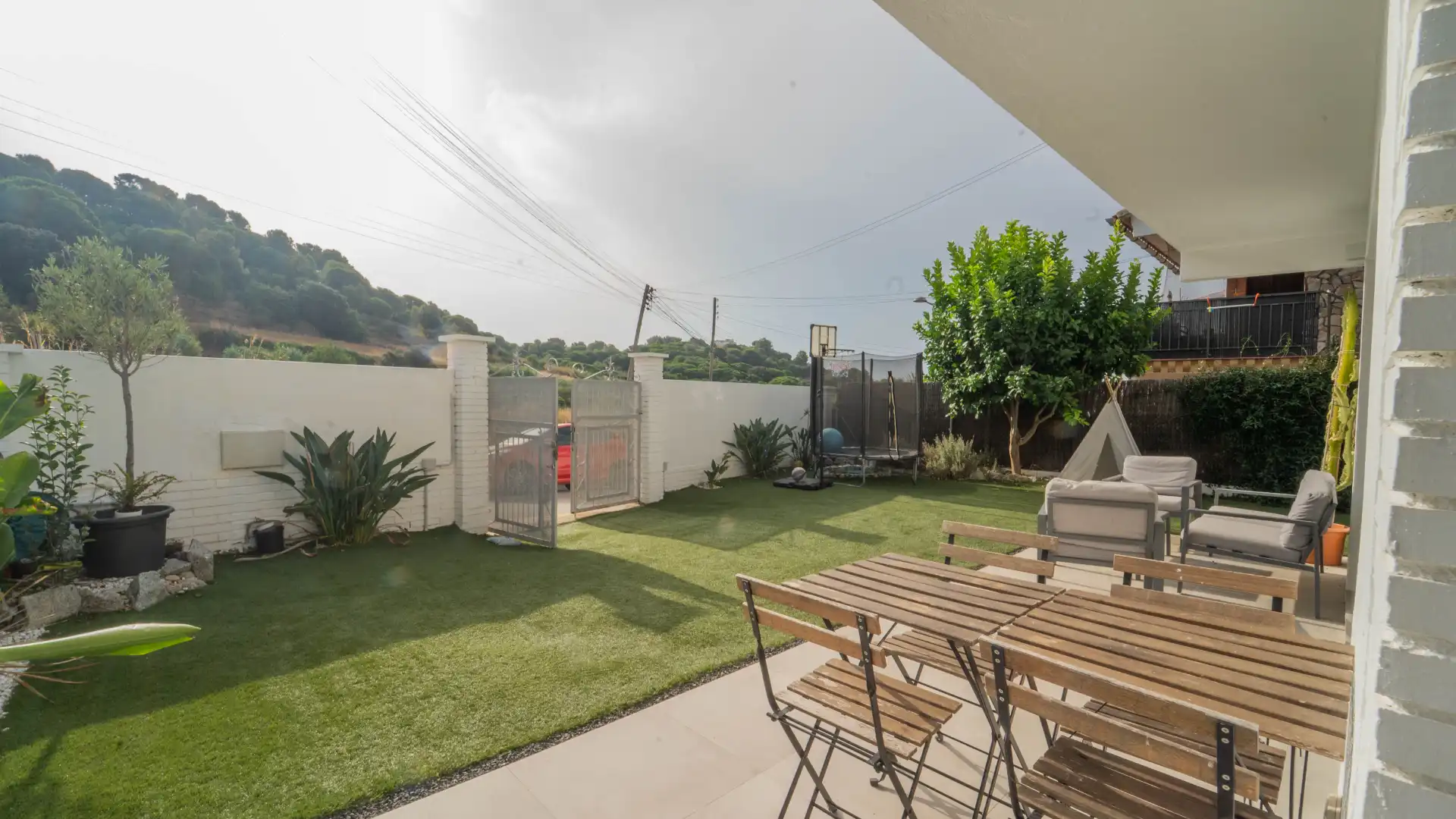 Terraza de Casa o chalet en venta en Pineda de Mar con Aire acondicionado, Calefacción y Jardín privado