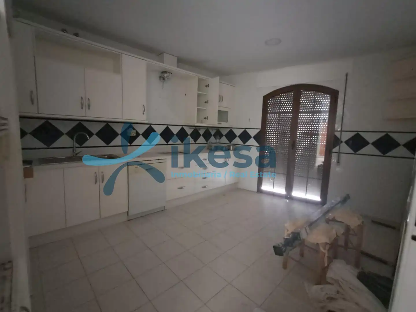 Cocina de Piso en venta en Puente Genil con Balcón