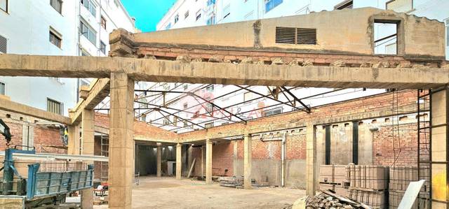 Nave industrial en Venta en CALLE D'AMALI GIMENO en Avenida de Valencia - Avenida de Casalduch