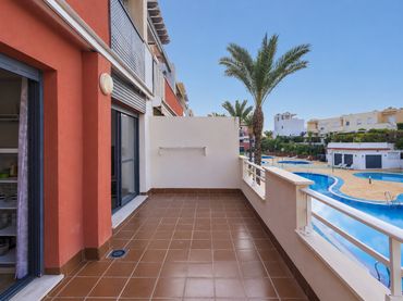 Apartment mit Pool zum Verkauf in Calle Sotavento 2