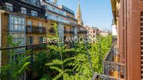 Vista exterior de Apartament en venda en Donostia - San Sebastián  amb Calefacció, Parquet i Traster