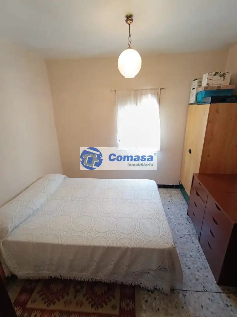 House with garden for sale in Martos, imagen 4