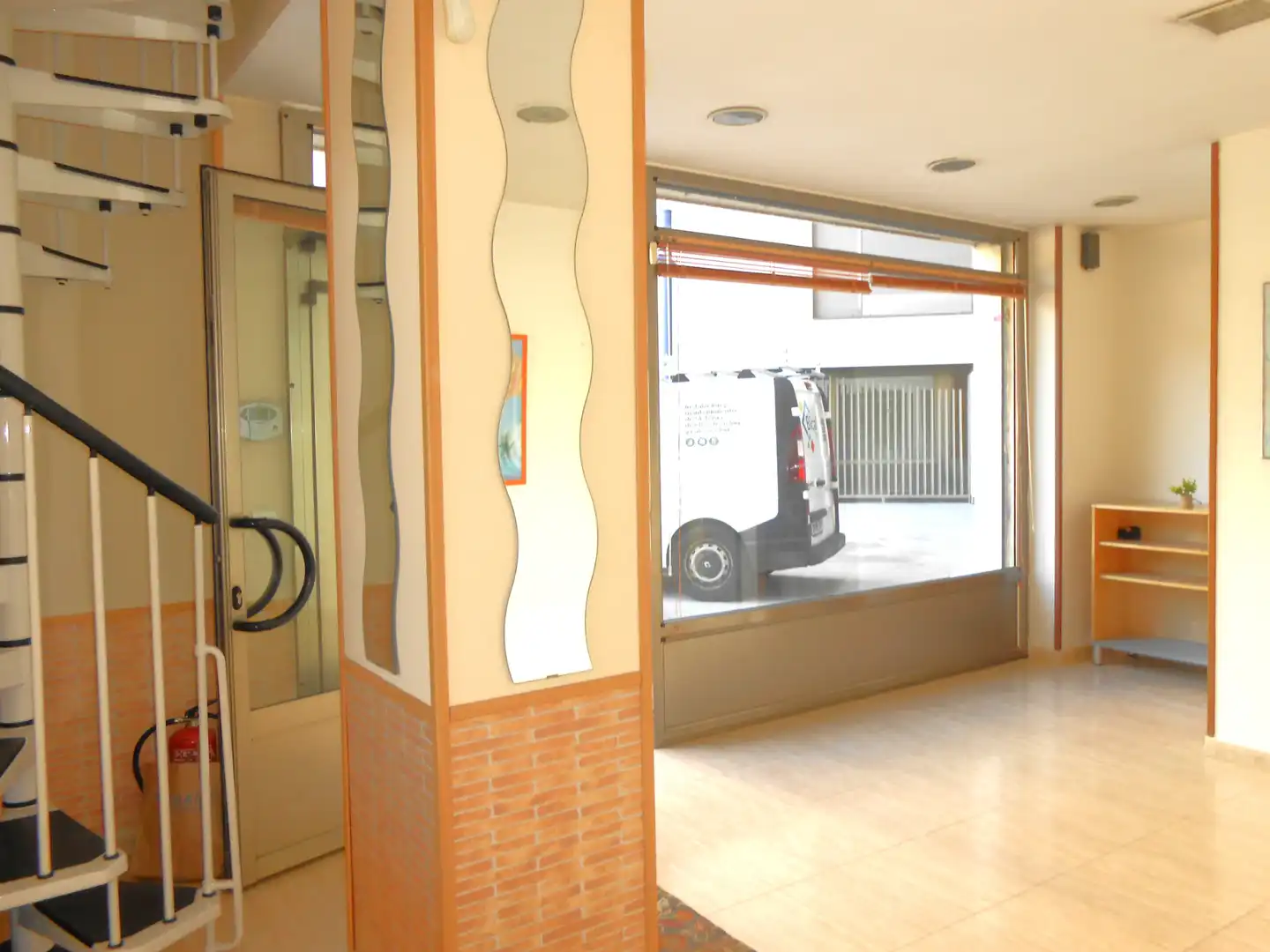 Business premises for sale in Santiago Brouard Kalea 2, imagen 5