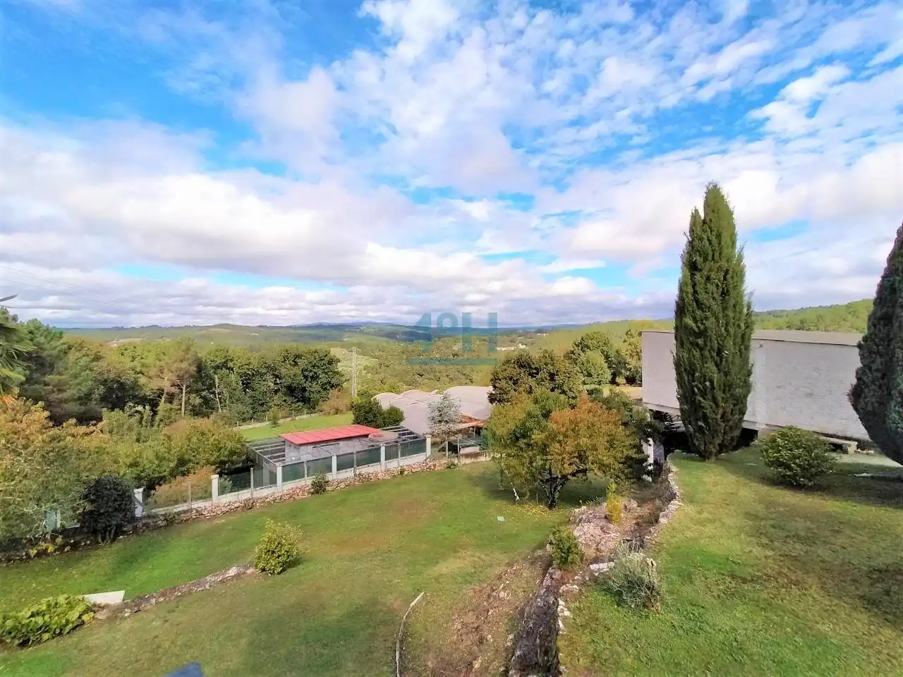Casa o chalet en venta en Amoeiro con Calefacción, Jardín privado y Terraza