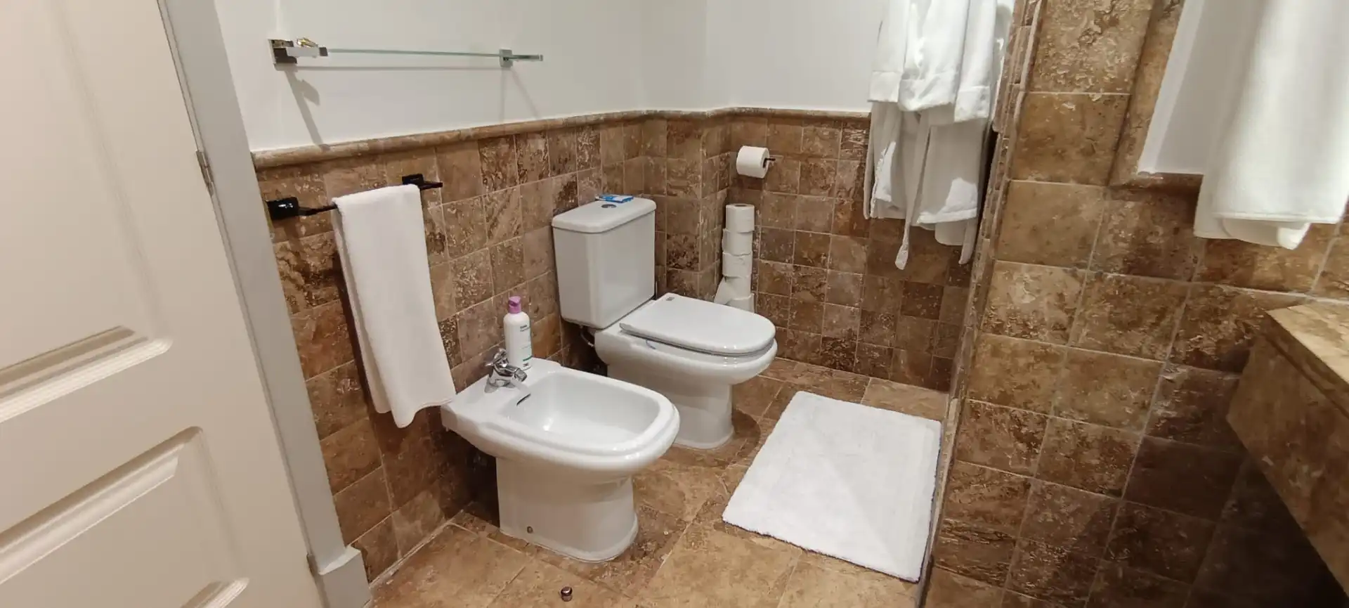 Piso con ascensor en venta en Calle Pico Alcazaba, imagen 5