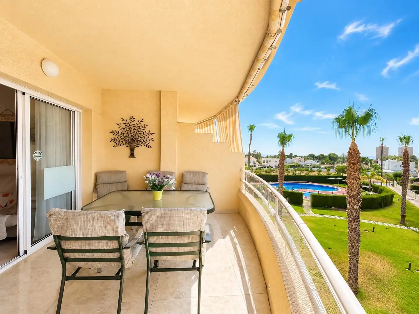 Apartament amb piscina en venda a Orihuela Costa
