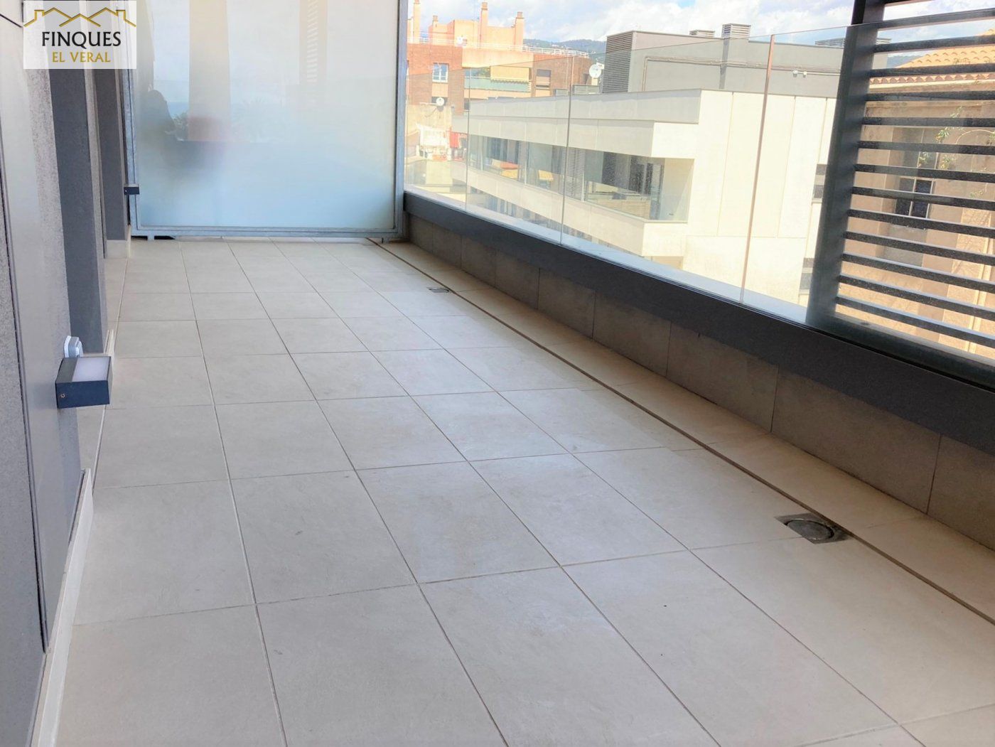 Terrace of Flat to rent in Mataró  with Air Conditioner, Heating and Parquet flooring