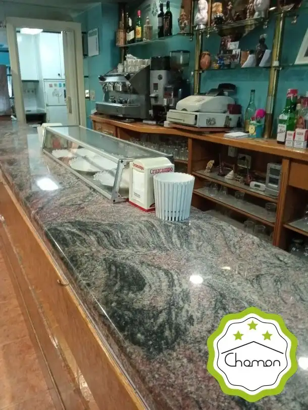Local comercial en venta en Bagatza - San Vicente, imagen 2