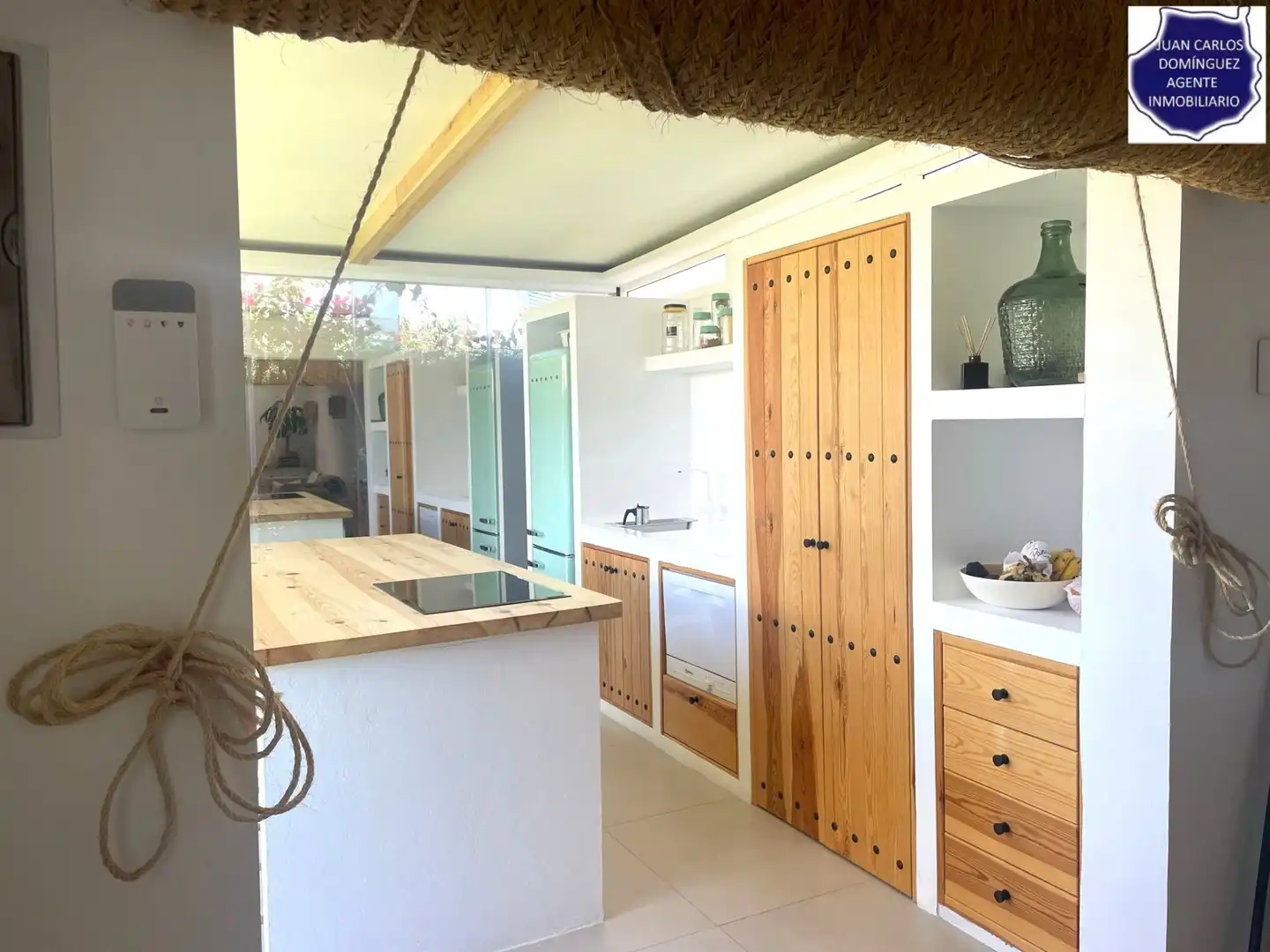 Cuina de Casa o xalet de lloguer en San Bartolomé de Tirajana amb Aire condicionat, Jardí privat i Terrassa