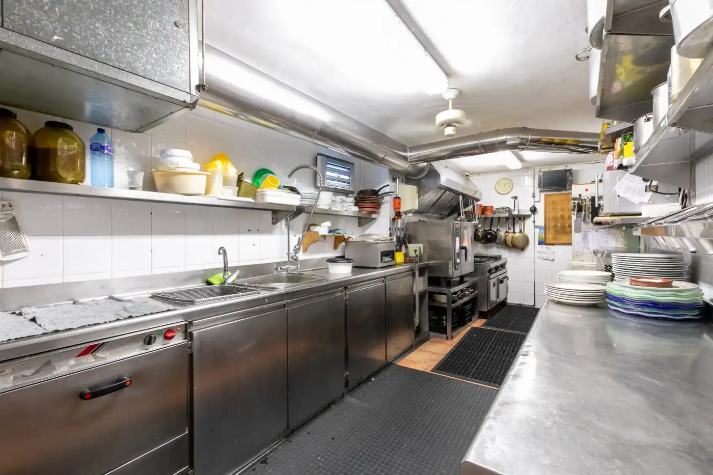 Cocina de Local en venta en Jaca con Aire acondicionado, Terraza y Amueblado