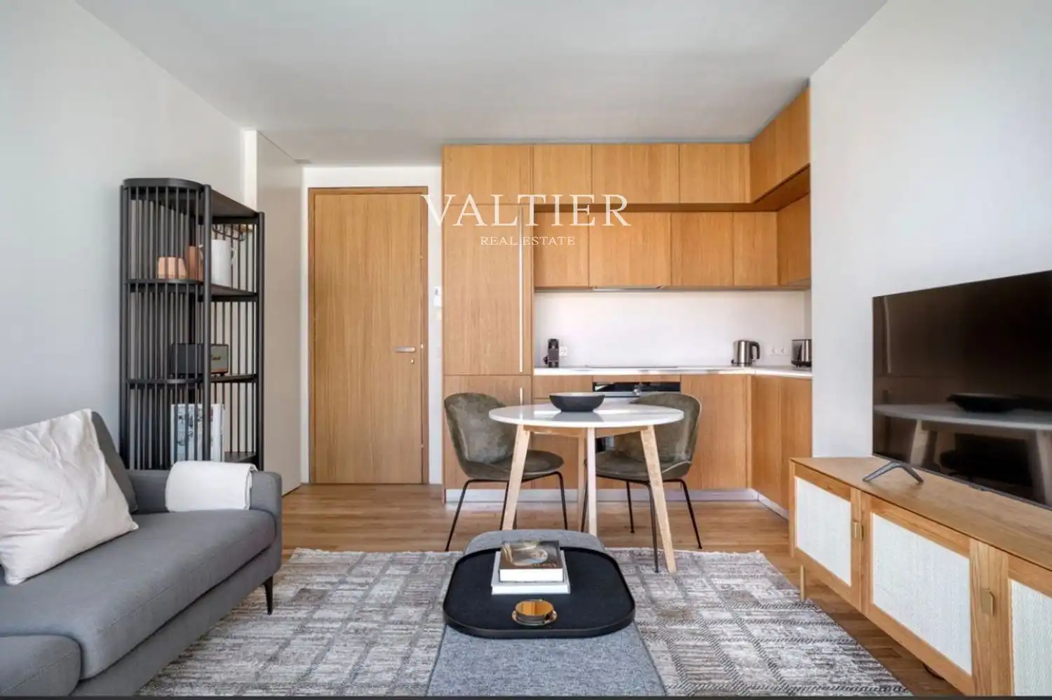 Living room of Flat for rent in  Madrid Capital  with Air Conditioner, Heating and Terrace