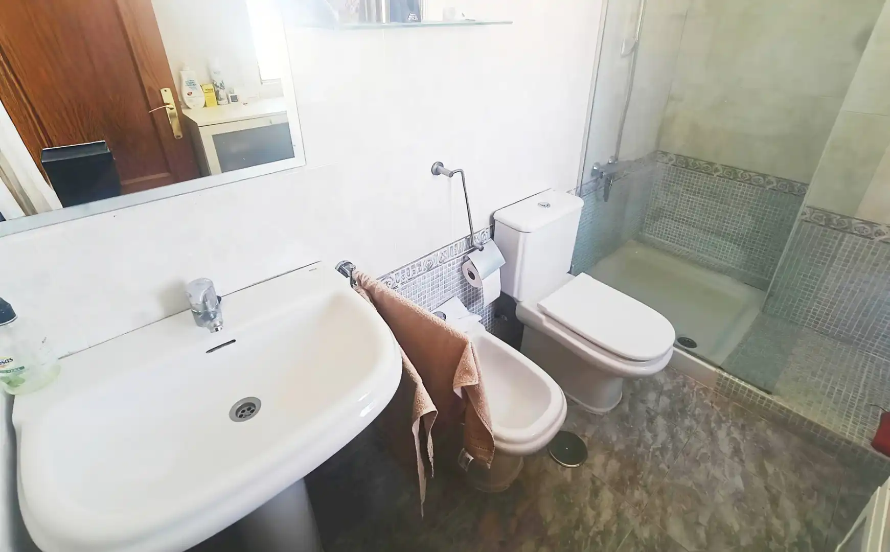 Badezimmer von Wohnungen zum Verkauf in El Campello mit Heizung, Parkett und Terrasse