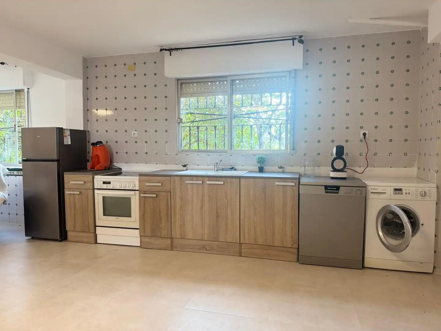 Kitchen of Houses for sale in Alzira  with Terrace, Storage room and Swimming Pool