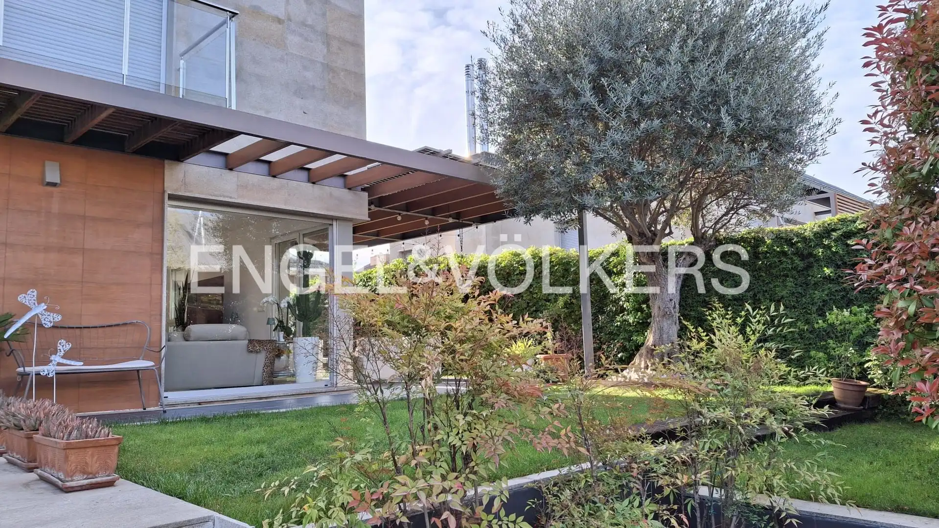 Terraza de Casa adosada en venta en Las Rozas de Madrid con Aire acondicionado, Calefacción y Jardín privado
