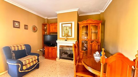 Foto 4 de Casa adosada en venta en Aljamar, Tomares