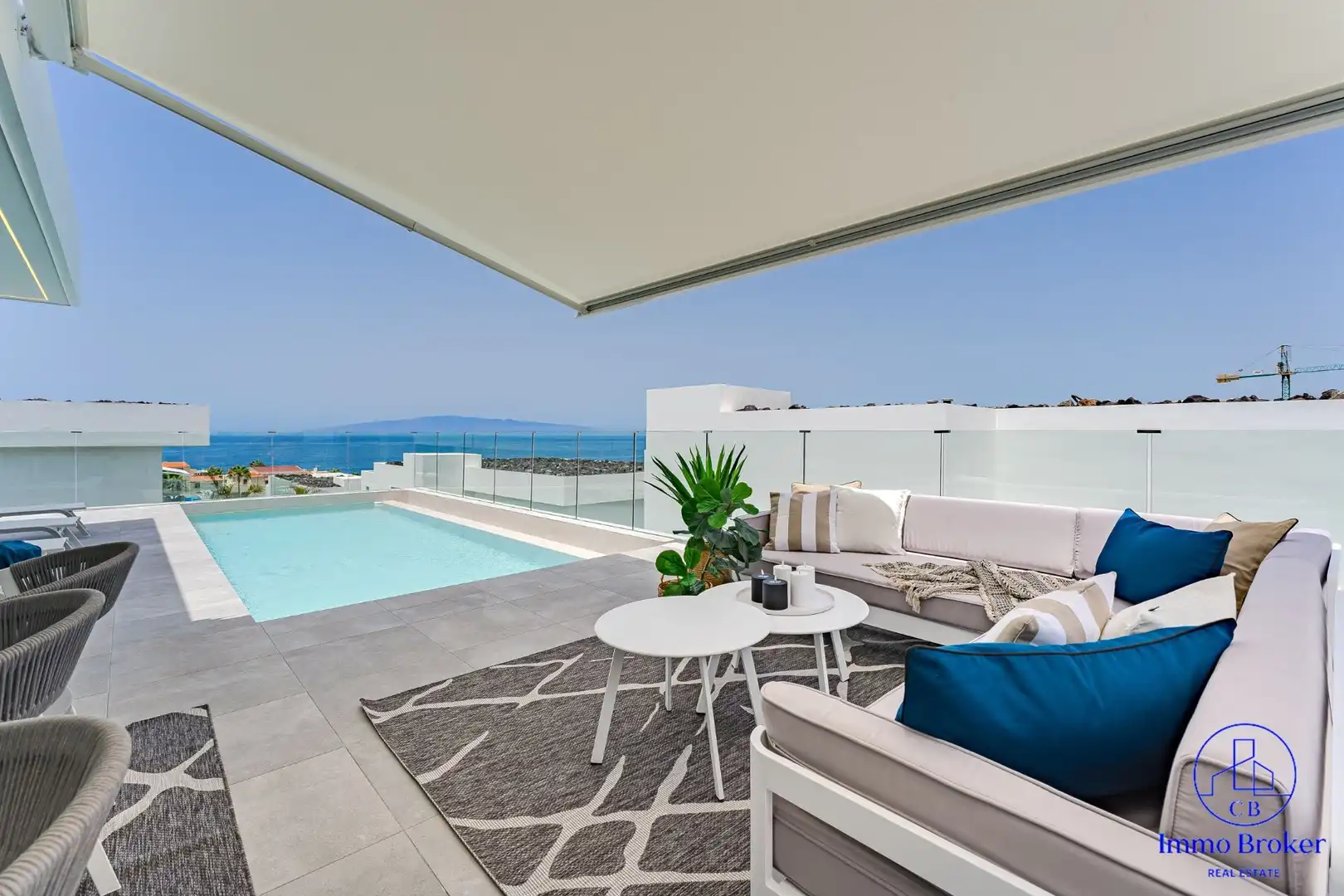 Detached house with pool for sale in Callao Salvaje - Playa Paraíso, imagen 2