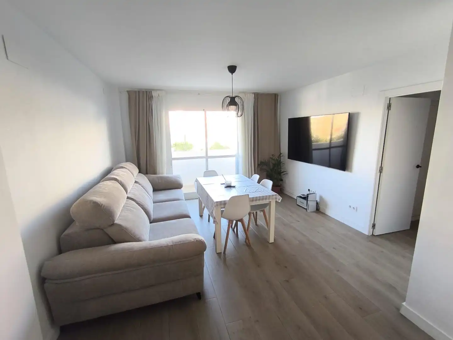 Piso con terraza en venta en La Orden