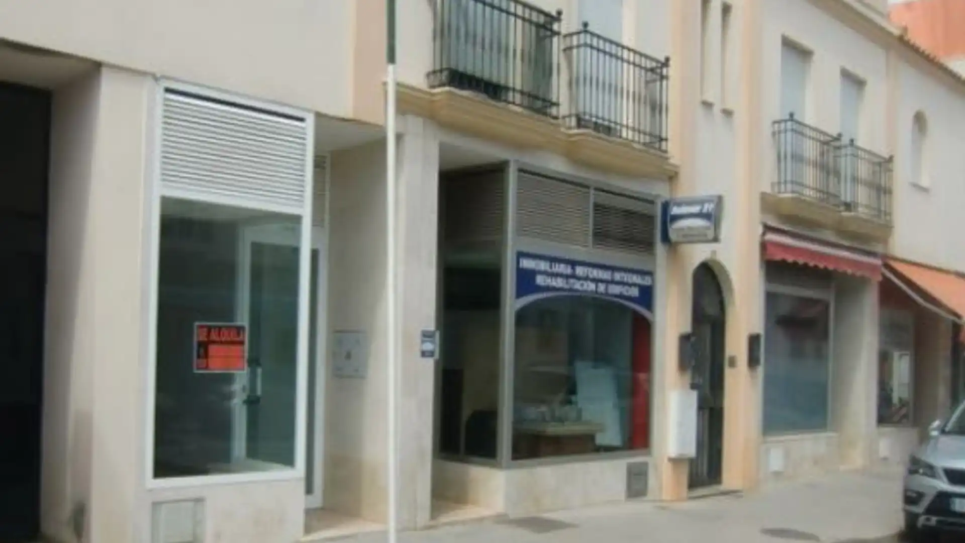 Local en venta en Av de la Paz, La Carlota