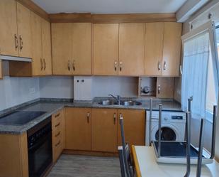 Kitchen of Flat to rent in Santiago de Compostela   with Heating, Furnished and Oven