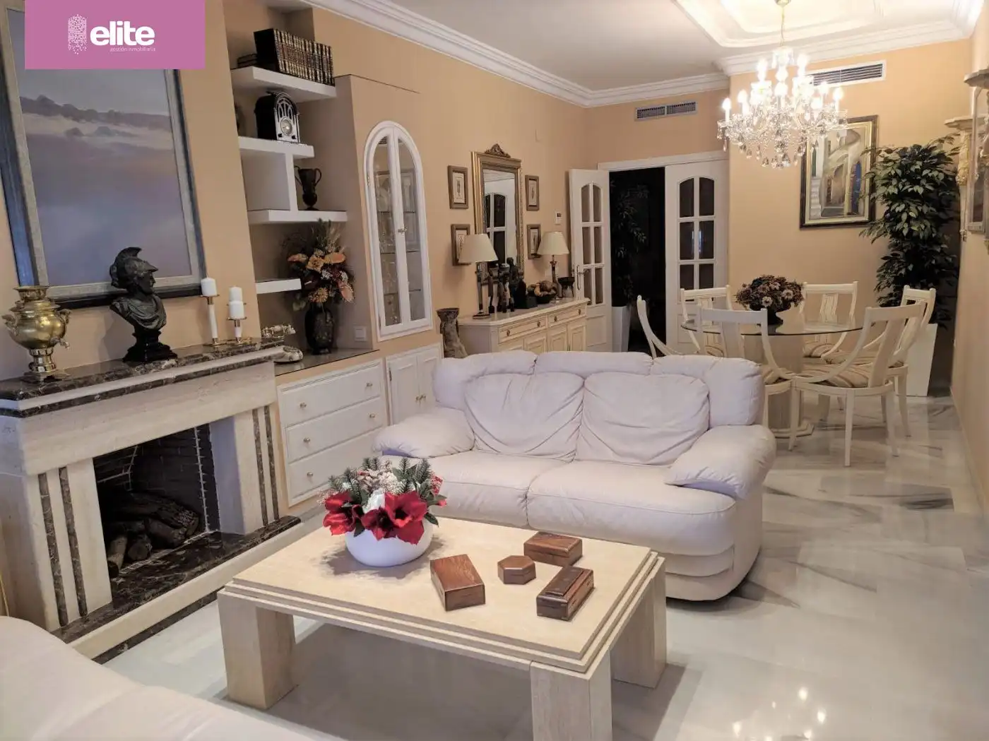 Living room of Flat for sale in Jerez de la Frontera  with Air Conditioner, Terrace and Storage room