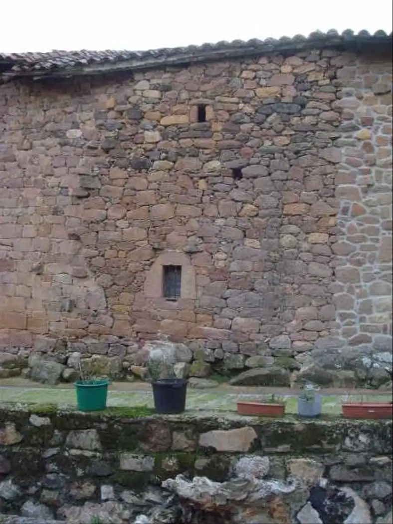 Vista exterior de Edificio en venta en Cabuérniga