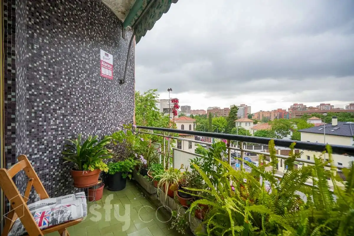 Terrassa de Pis en venda en Madrid amb Calefacció, Parquet i Terrassa