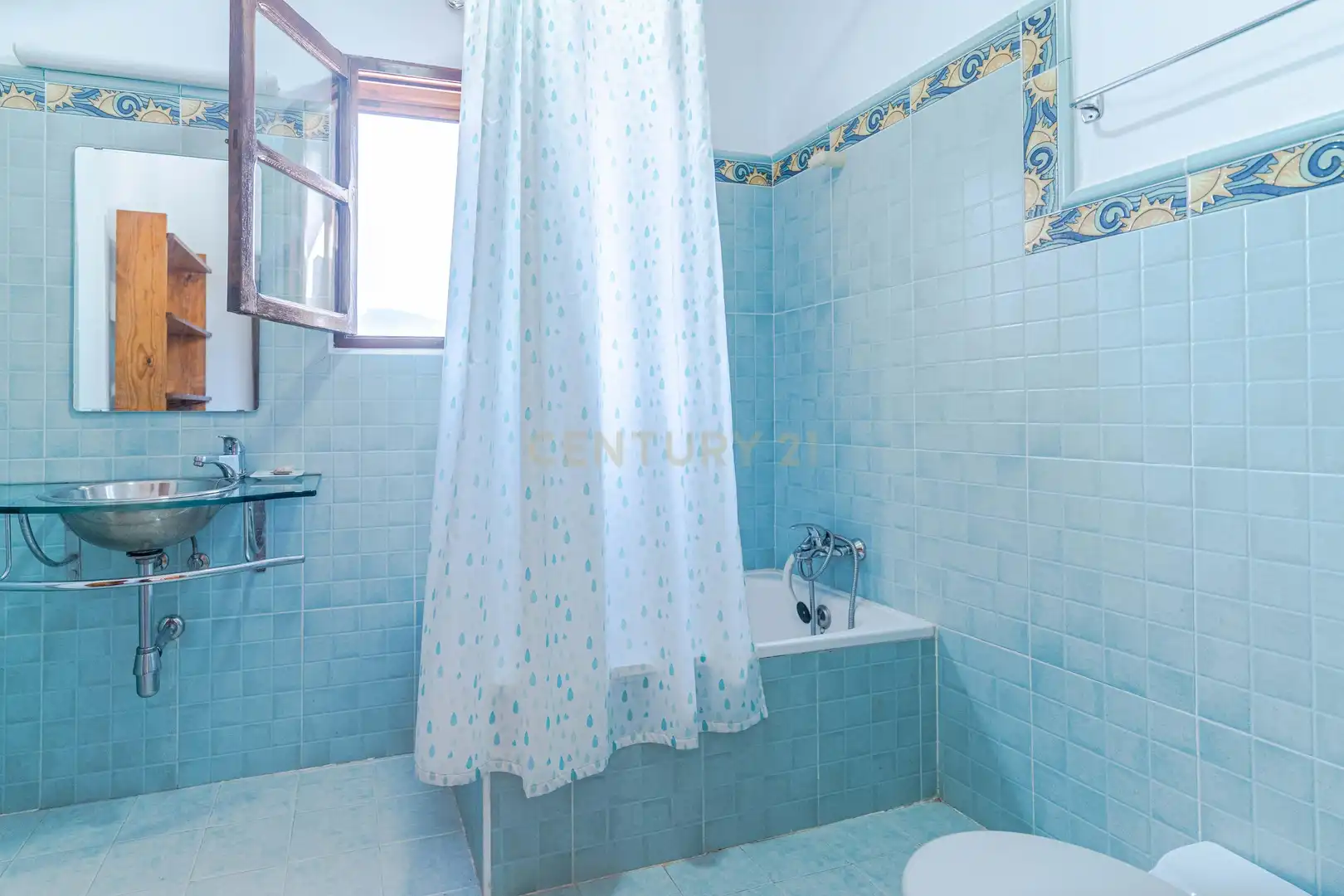 Bathroom of Houses for sale in Órgiva  with Private garden and Swimming Pool