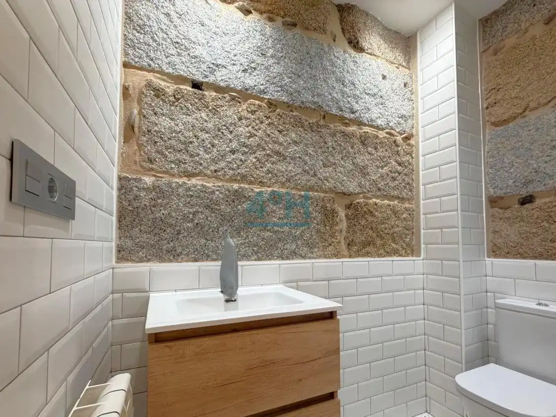 Bathroom of Flat for sale in Posío