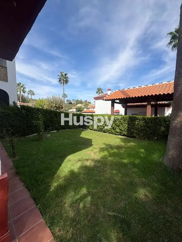 Casa aparellada amb terrassa en venda a Avenida de Islantilla, imagen 10