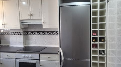 Foto 4 de Casa adosada de lloguer a Petrer, Alicante