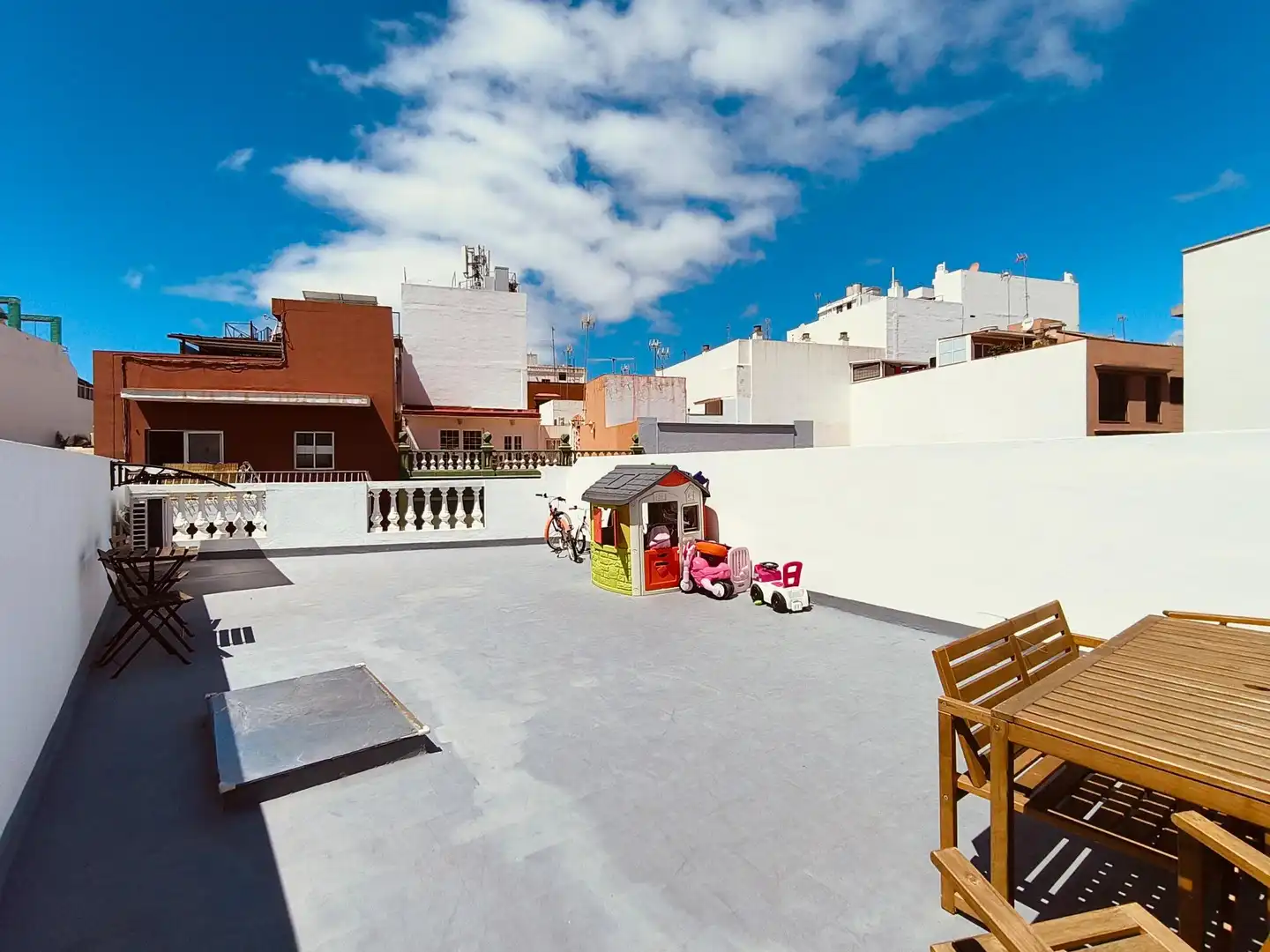 Terraza de Piso de alquiler en Santa Cruz de Tenerife con Aire acondicionado y Amueblado