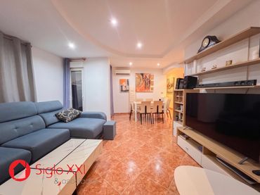 Piso con balcón en venta en Cariñena - Carinyena