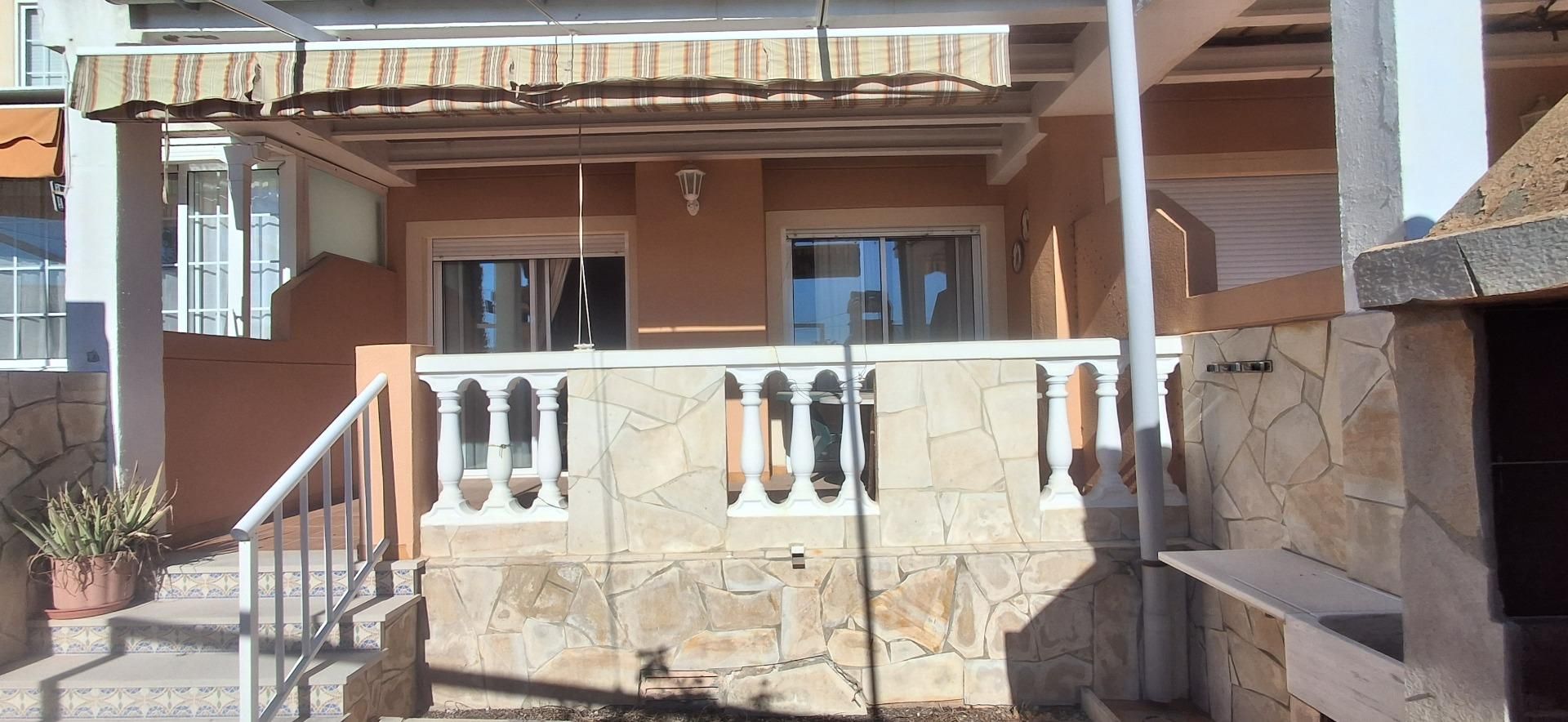 Exterior view of Single-family semi-detached for sale in Cullera  with Private garden, Terrace and Community pool