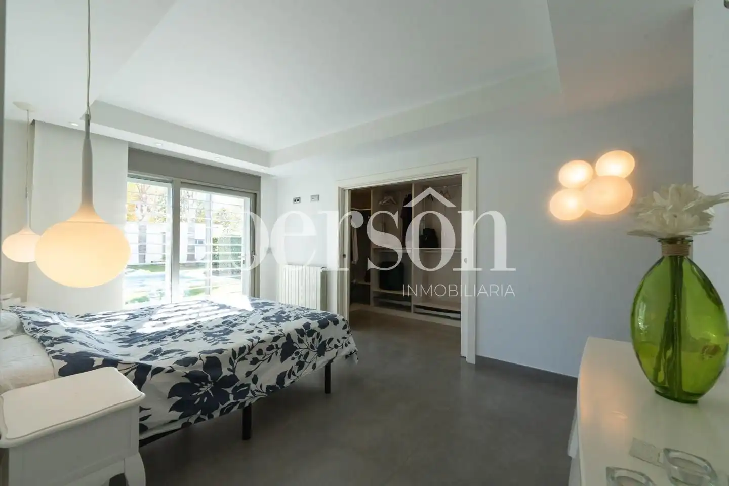 Habitación de Casa o chalet en venta en La Pobla de Vallbona con Aire acondicionado, Calefacción y Jardín privado