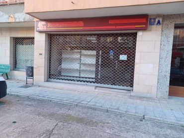 Local comercial en venta en Avenida Calahorra 2
