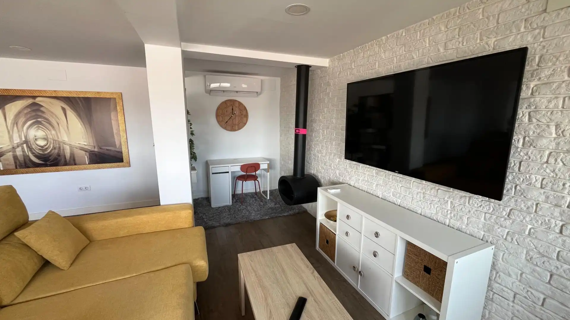 Flat for rent in Calle del Avión Cuatro Vientos, Parque María Luisa -Giralda Sur