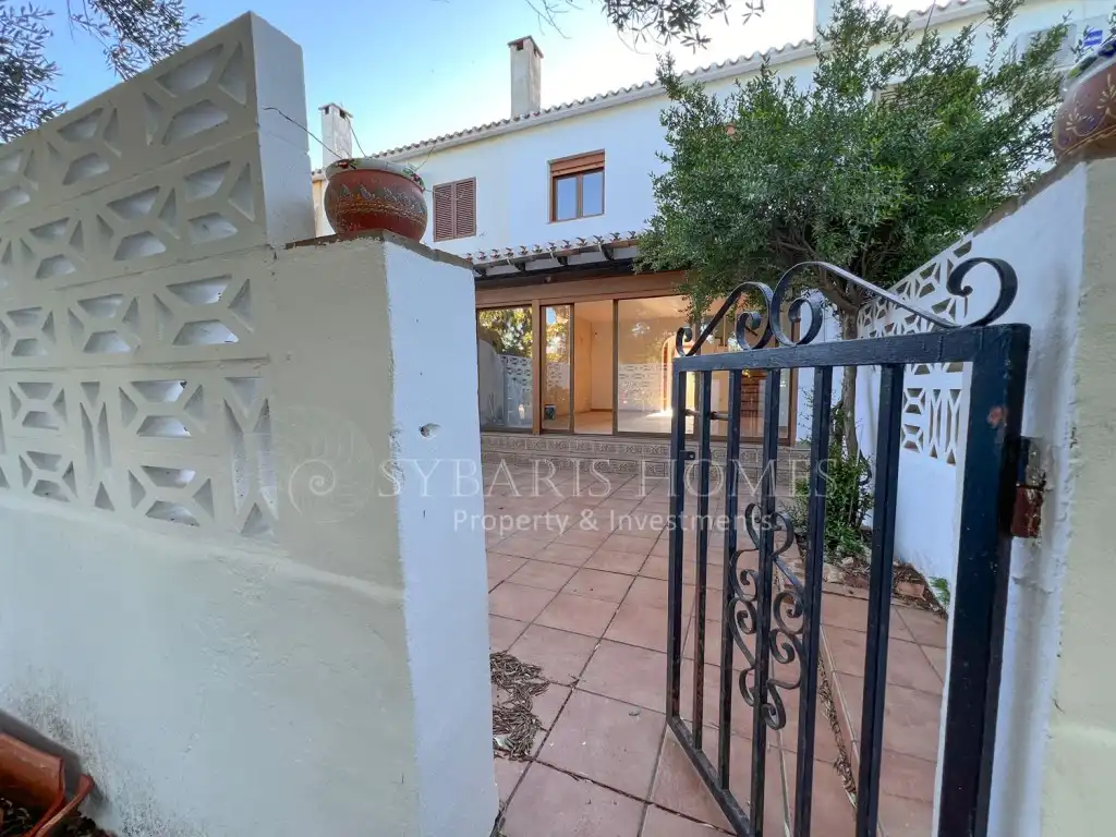 Exterior view of Detached homes for sale in Dénia