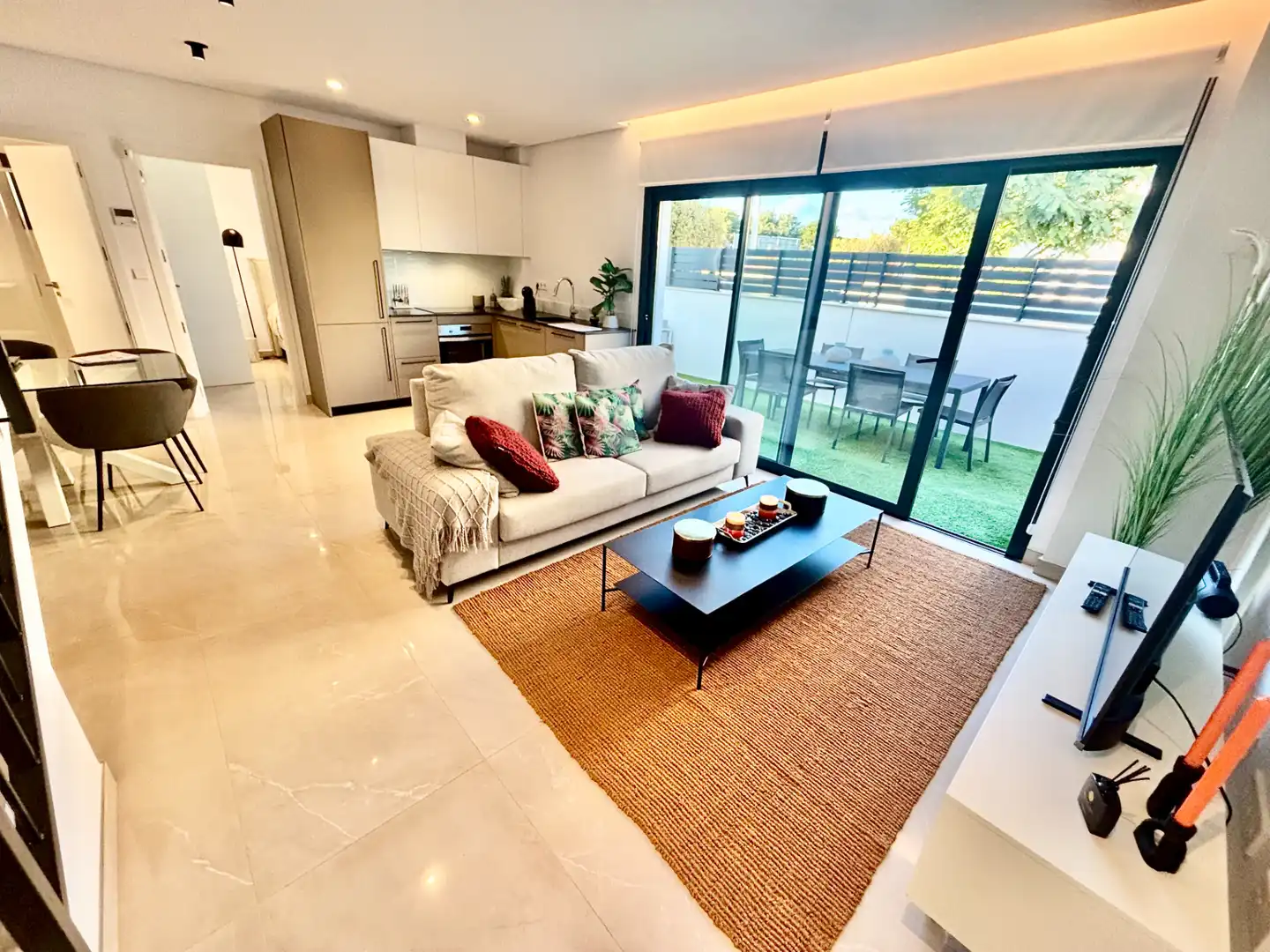 Chalet con piscina en venta en Gran Alacant