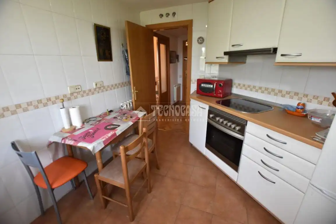 Kitchen of Flat for sale in Getafe  with Air Conditioner, Heating and Parquet flooring