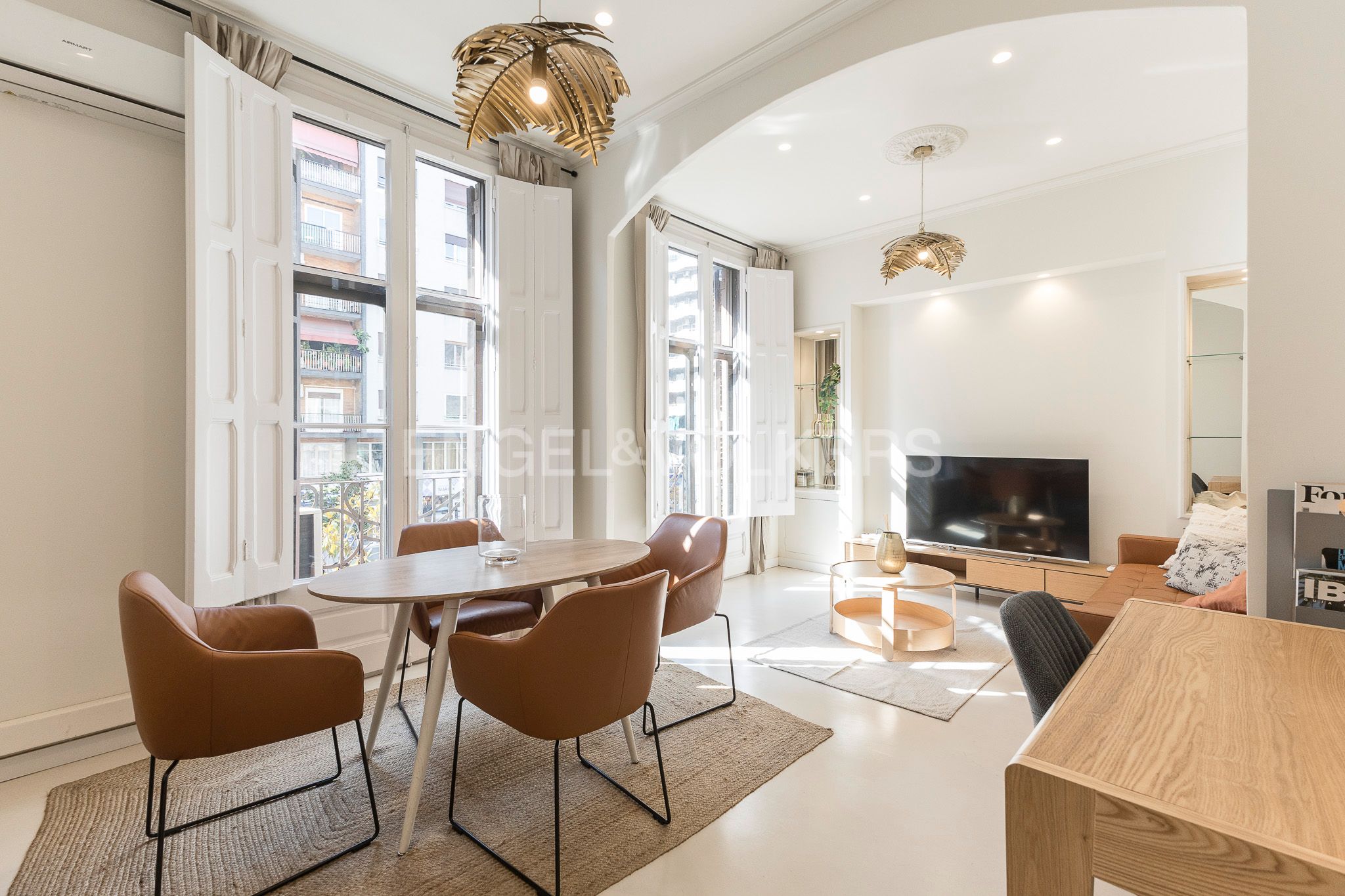Sala d'estar de Apartament en venda en  Barcelona Capital amb Aire condicionat, Calefacció i Balcó