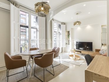 Wohnung mit Balkon zum Verkauf in Eixample