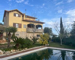 Jardí de Finca rústica en venda en La Bisbal del Penedès amb Calefacció, Terrassa i Piscina