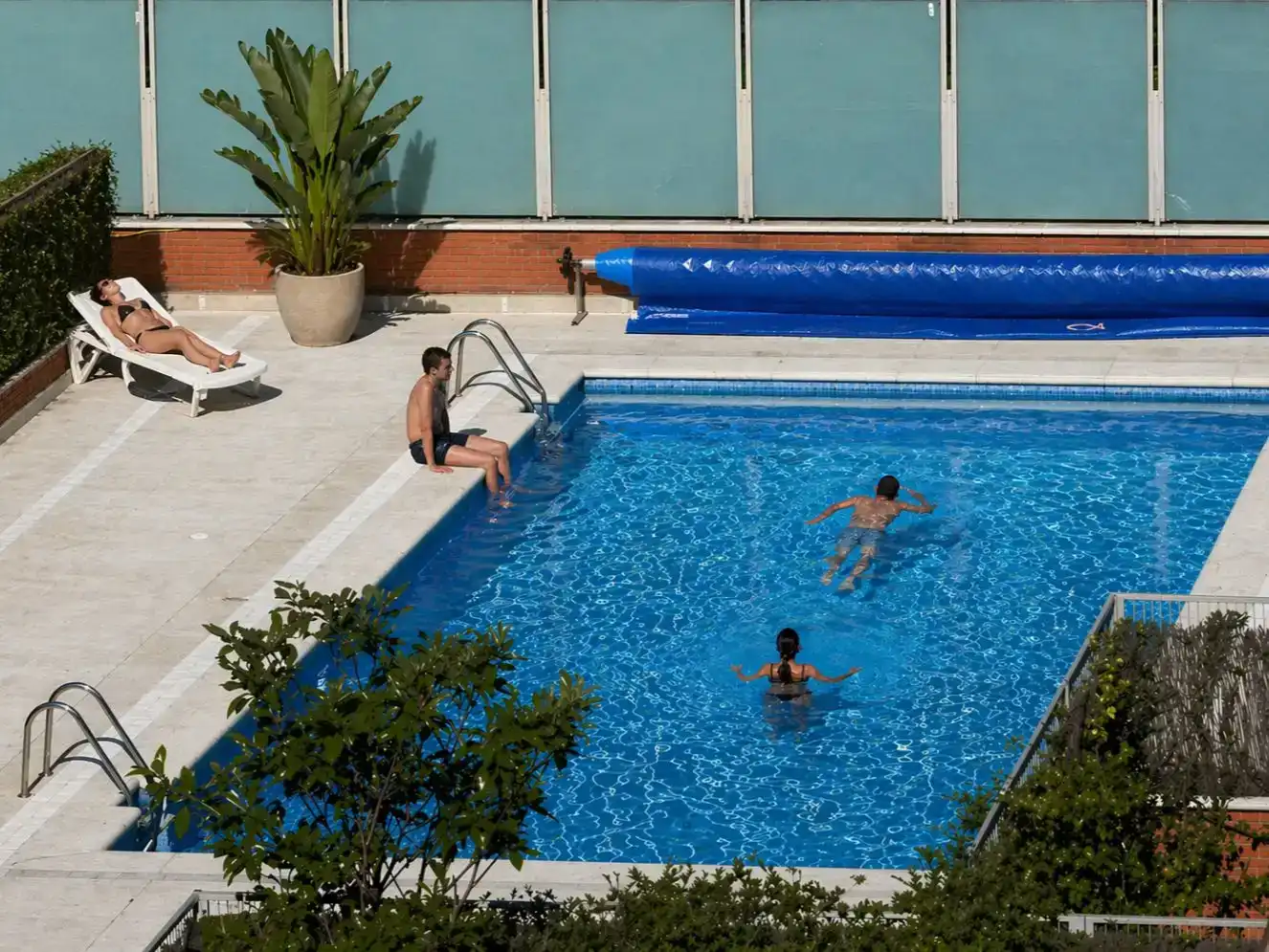 Piscina de Apartament de lloguer en  Madrid Capital amb Aire condicionat, Piscina i Balcó