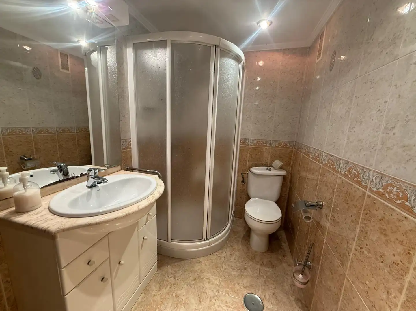 Bathroom of Flat for sale in Avilés  with Furnished
